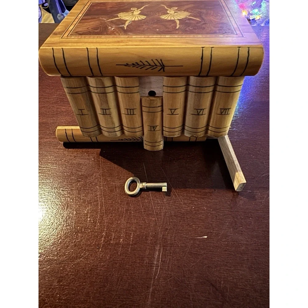 1970s JEWELRY BOX PUZZLE Wooden